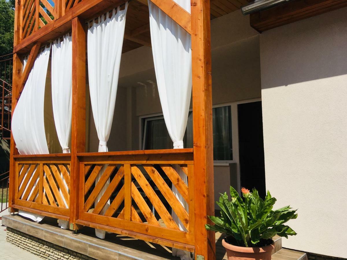 Hanna Apartman Balatonlelle Exterior foto